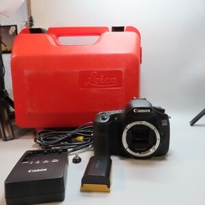 Canon EOS 60D 18.0MP Digital SLR Camera Body 【MINT w/Leica Hard Case 】